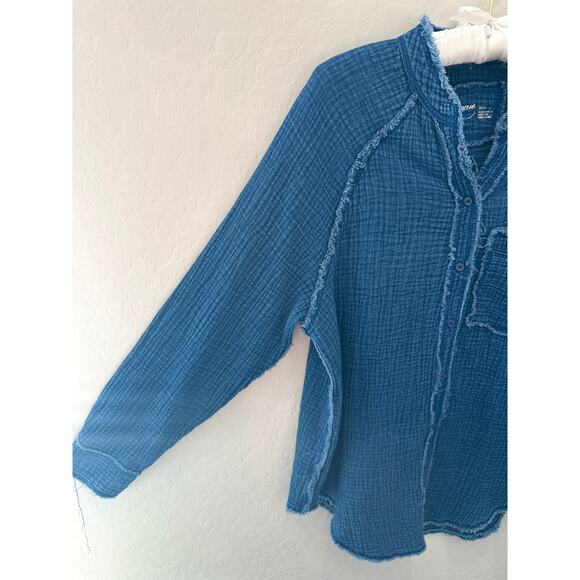 AERIE | Blue Crinkle Gauze Button Front Shirt Oversized Boho Top | XS - Picture 4 of 6